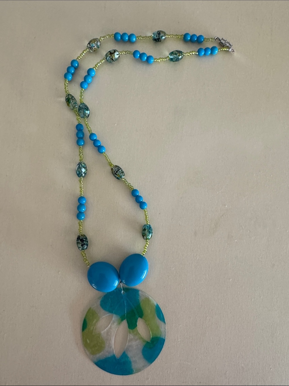 Blue & Green Resin Pendant Bead Necklace